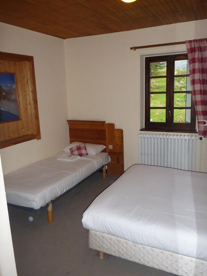 Chalet Les Melezes Bed & Breakfast Tignes Exterior photo