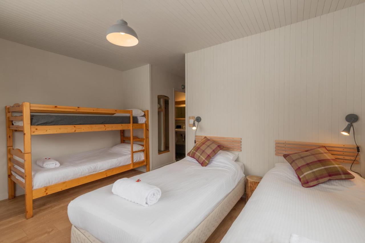 Chalet Les Melezes Bed & Breakfast Tignes Exterior photo